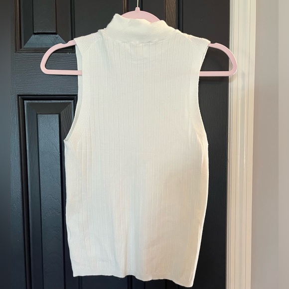 White collared undershirt - Picture 3 of 3